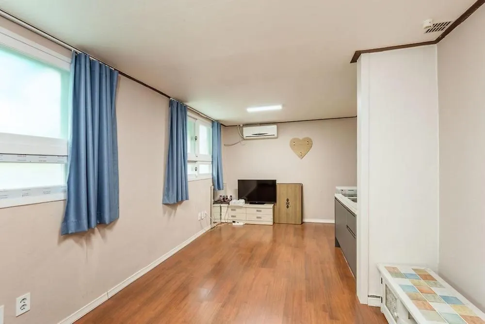 Eulwangri Suwanee Pension Incheon 3*,  South Korea