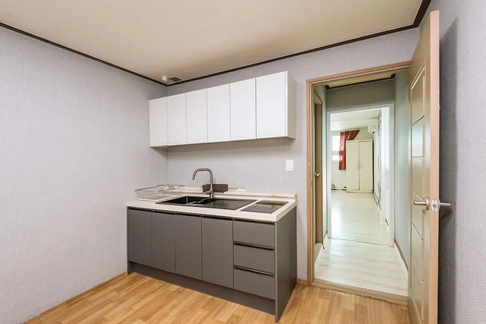 Eulwangri Suwanee Pension Incheon 3*,